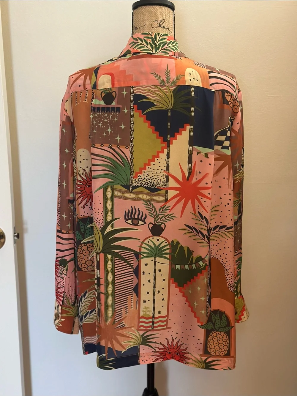 Farm Rio Mystic City Pajama Style Top - Picture 3 of 8